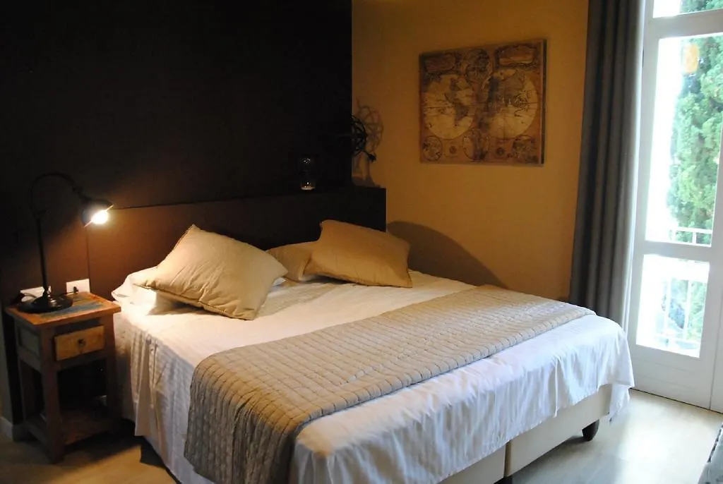 Washington Apartments Al Vittoriale Gardone Riviera 0*,  Italy