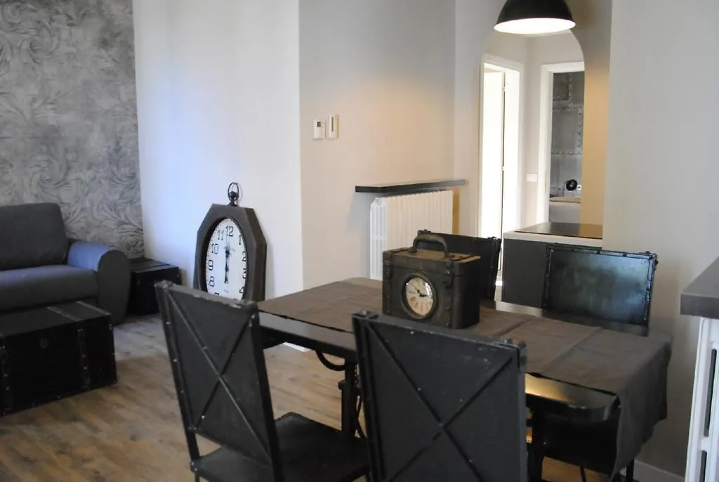 Washington Apartments Al Vittoriale Gardone Riviera 0*,