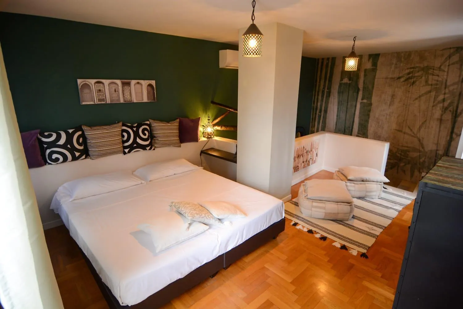 Washington Apartments Al Vittoriale Gardone Riviera 0*,  Italy